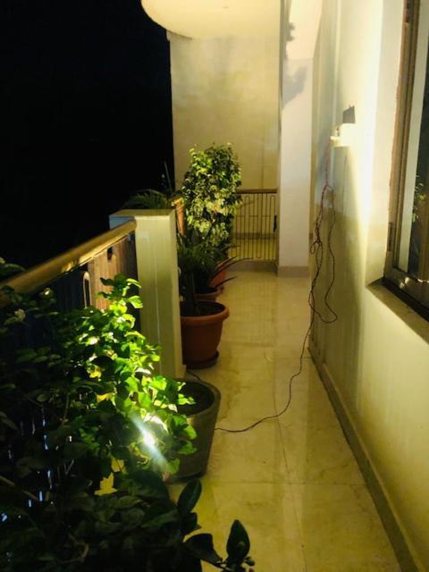Tattva Luxurious Apartment Varanasi Bagian luar foto